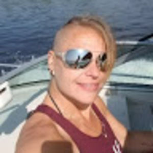 Meet your Posher, Jacynthe